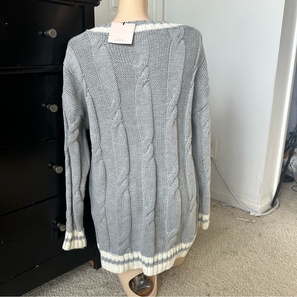 SUPERDOWN SHAWNIE VARSITY SWEATER DREESS - Picture 8 of 9